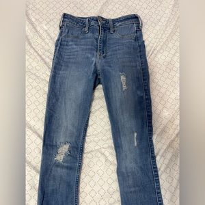Hollister jeggings, skinny jeans. Never worn